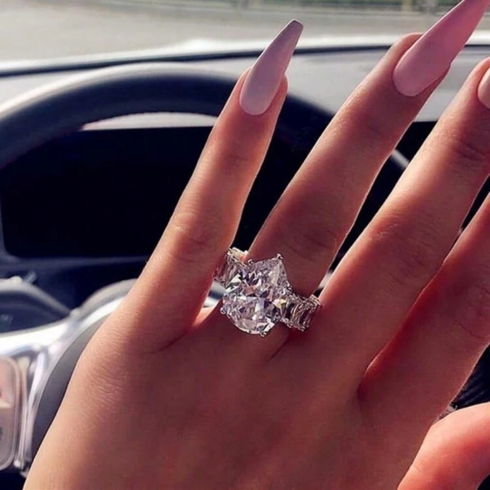 1pc Fashionable Luxury Silver-Color Alloy Water Drop Shaped Cubic Zirconia Decor